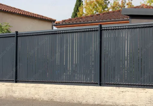 Pose de clôture à Tarbes avec portillons et portails : une solution globale d'aménagement extérieur, Lannemezan, MSEC PRO